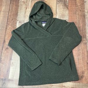 Patagonia Green Hoodie Sweatshirt